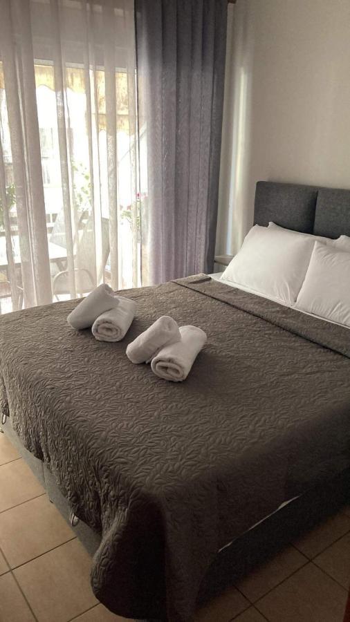 M.O.M.'S Apartment Alexandroupoli Bagian luar foto