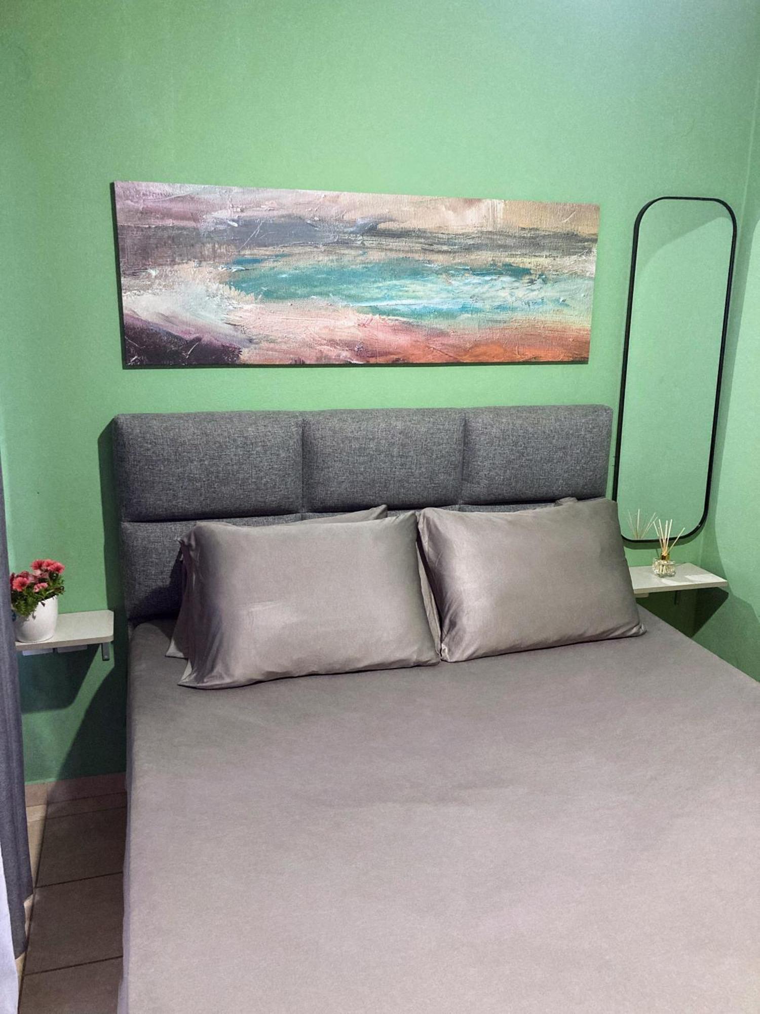 M.O.M.'S Apartment Alexandroupoli Bagian luar foto