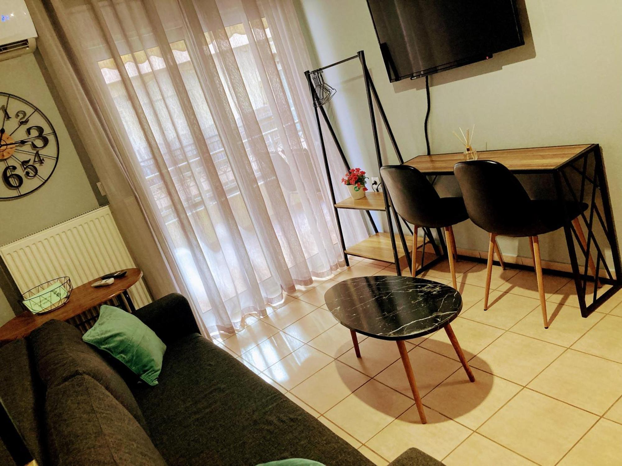 M.O.M.'S Apartment Alexandroupoli Bagian luar foto