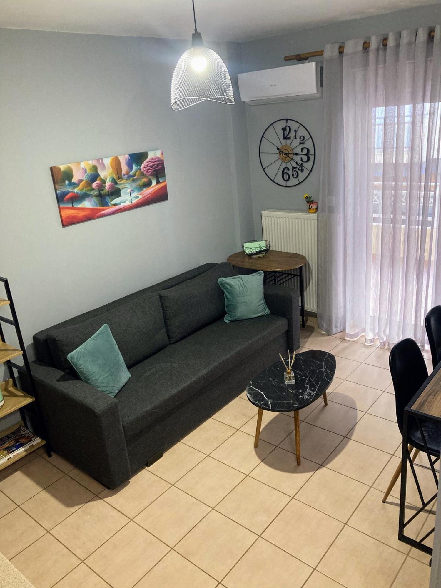 M.O.M.'S Apartment Alexandroupoli Bagian luar foto