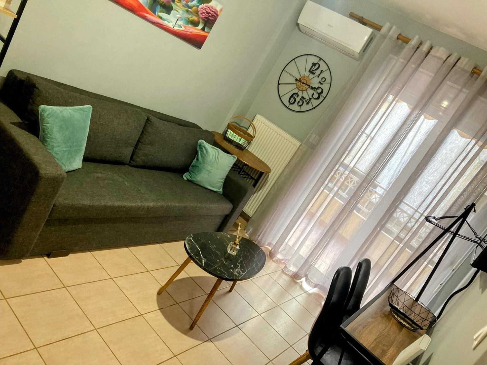 M.O.M.'S Apartment Alexandroupoli Bagian luar foto