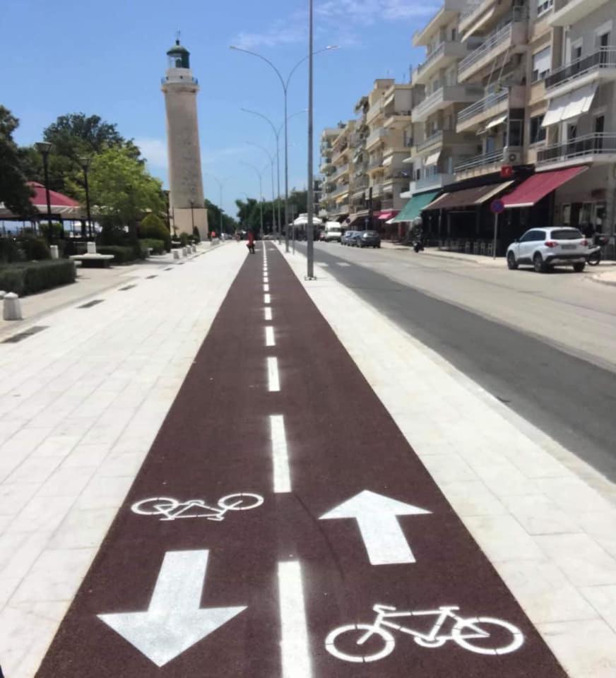 M.O.M.'S Apartment Alexandroupoli Bagian luar foto