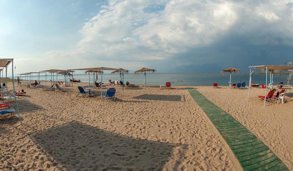 M.O.M.'S Apartment Alexandroupoli Bagian luar foto